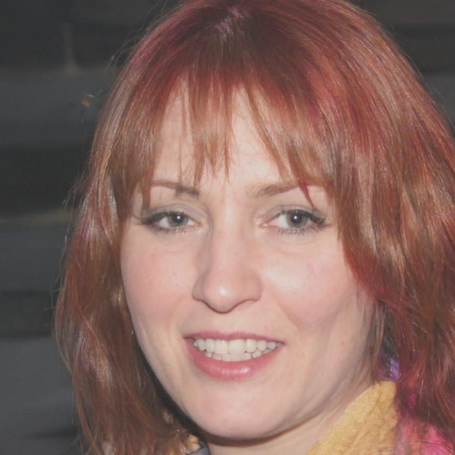 Senior financial communication instructor Petra Kowalewski